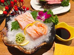 三文鱼鱼腩-黑牛の店·和牛烧肉(合生汇店)
