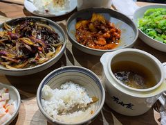 -有肉食·虎九闽菜(798艺术区店)