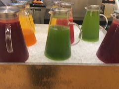 -圣丰索菲特·2 On 988 Café 自助餐厅
