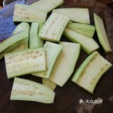 肉丸炒糯米茄子，很下饭，特别好吃