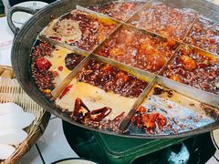 -石灰市老火锅(北滨路店)