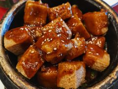 -侬佳蒸菜馆(听潮店)