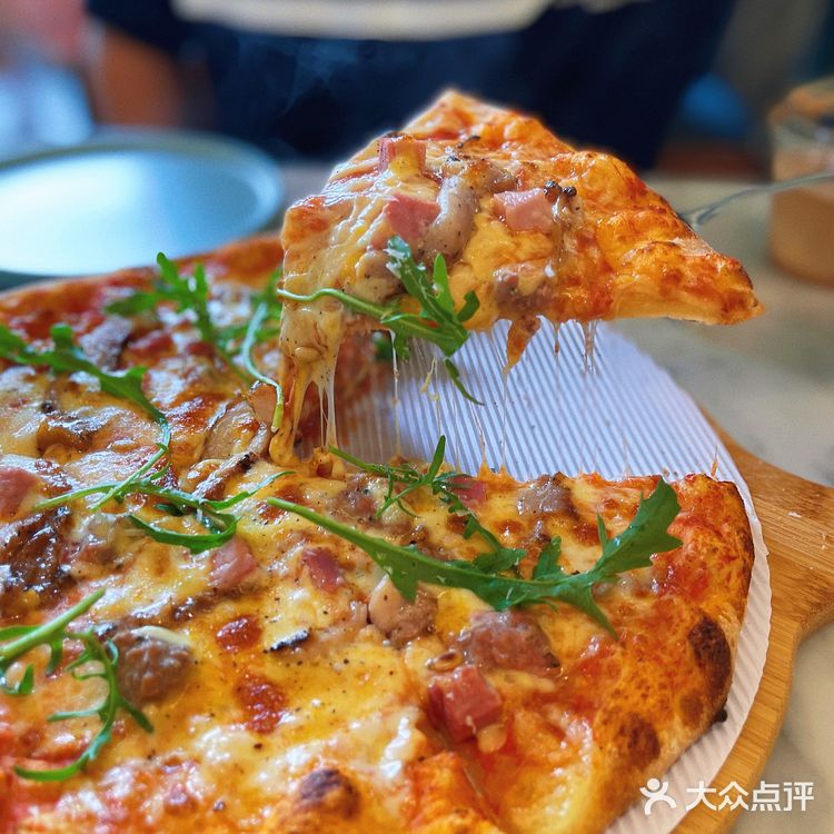 超适合情侣约会的餐厅 龙湖里一层 ️环境很棒