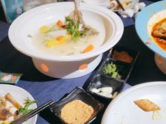 -伊带伊路新疆美食府(呼家楼店)