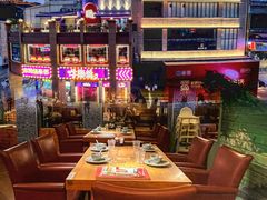 大堂-Lia Cafe Bar Restaurant松山咖啡屋