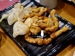 摇摇小酥肉-炉小二铜锅牛蛙•川湘菜(三里屯店)