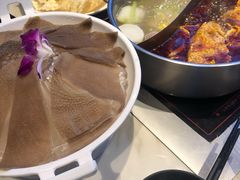 鲜牛杂鸳鸯锅底-牛牛火锅(置诚广场店)