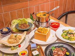 -后街佬·炭火鲜鱼杂(南城店)
