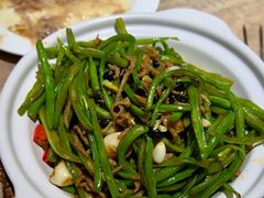 砂锅扁豆丝-直隶安家牛肉罩饼(七一路店)