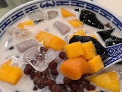 -黄氏水牛奶甜品世家(空港新天地店)