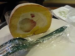 草莓瑞士卷-星巴克(南京新百店)