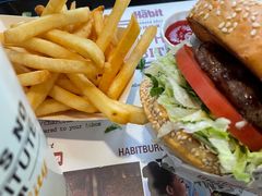 -The Habit Burger Grill 哈比特汉堡(复兴soho店)