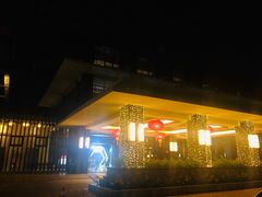 -三亚湾海居铂尔曼度假酒店