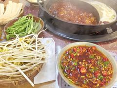 -赵美丽·重庆社区火锅·直营店(火车东站·中豪国际店)