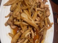 -缪氏川菜(丰盛町店)
