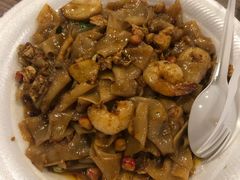 -东海岸人工湖美食村