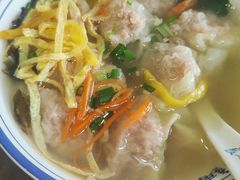 鲜肉馄饨-长人馄饨铺(解放街店)