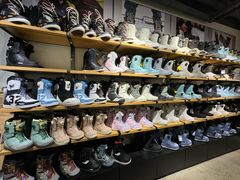 -4+2肆加贰雪具库(上庄店)
