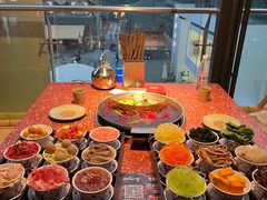 -纸盐河码头火锅(十八梯店)