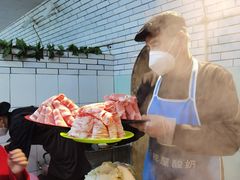 -洞庭洲·防空洞火锅·烧烤·铜锅涮肉(新百广场店)