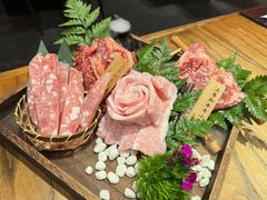-肉魁屋·烧肉·烧鸟·酒场(高新店)
