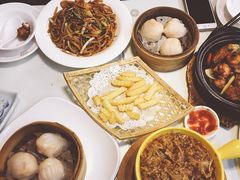 -新大咀港式茶餐厅(宝山万达店)