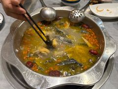 -光头药膳鸡(莱茵小镇店)