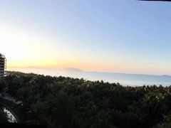 -三亚湾海居铂尔曼度假酒店