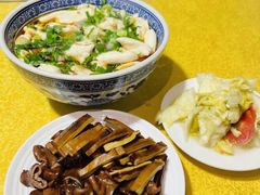 -天发芽·何记葫芦头泡馍·传统小吃(报恩寺街店)