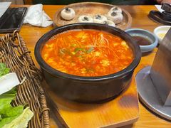 -草家酱蟹炭火烤肉店(珲春南路一店)
