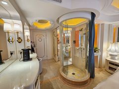 -芜湖白金汉爵大酒店