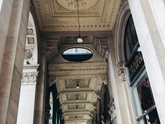 -文艺复兴百货(米兰大教堂广场店)