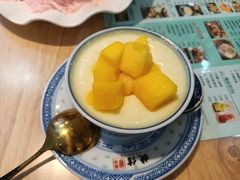 招牌双皮奶任意配-广信牛奶甜品世家(台东店)