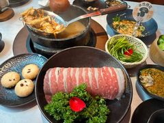 -芸山季·云南野生菌火锅(人民广场来福士店)