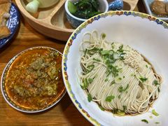 -裕兴记·蟹黄面馆养育巷精选店面馆