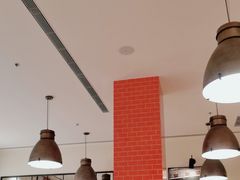 -城市大道红炉披萨烘焙坊