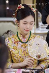 -欣薇婚纱(新源乐汇城店)