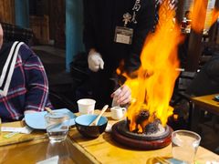 腊肉蜂窝煤-局气烤鸭·北京菜(前门店)
