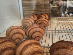 -VERIE BAKEHOUSE