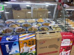 -大肚水饺锅贴·家常融合菜(新港店)