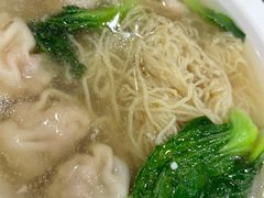 鲜虾云吞面-澳门陈光记烧味饭店(南京德基广场店)