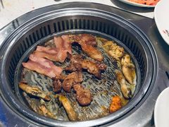 -佰烧海鲜烤肉火锅自助(世茂国际广场店)