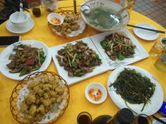 -顺德新鲜猪杂粥(第九分店)
