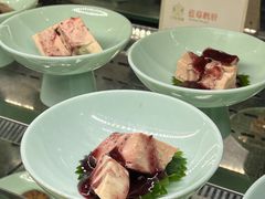 -半岛翡丽海鲜自助餐厅(观风亭店)