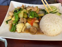 -Dang restaurant (patong phuket)