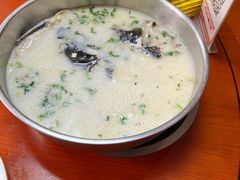 -雪野鱼头大王邢府公老店(雪野湖店)