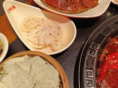 -锅首鲜品火锅(鸳鸯店)