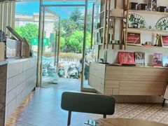 -霸王茶姬(五一路店)