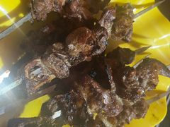 -烤肉小伙烤肉店