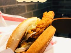 -麦当劳(杭州三花国际店)